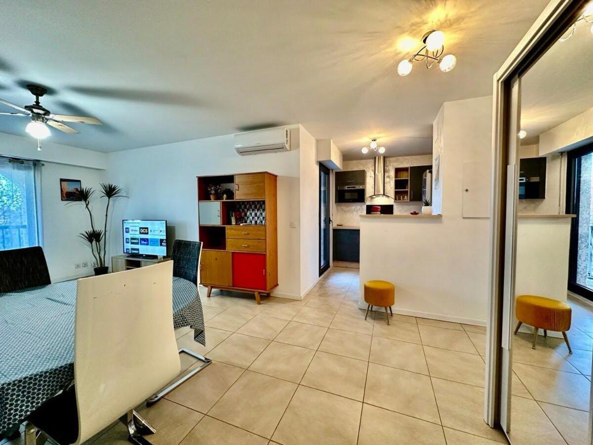 2 Pieces Centre-ville Appartement Cagnes-sur-Mer